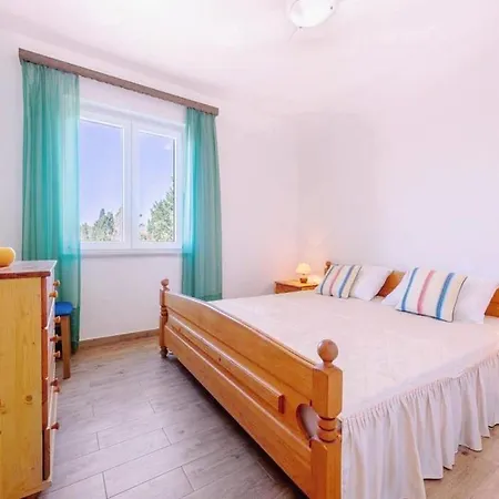 Apartman Anamarija - One Bedroom With Balcony - 4 *