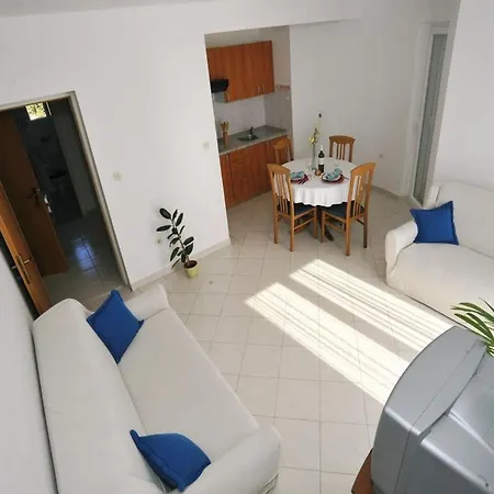 Anamarija - One Bedroom With Balcony - 4