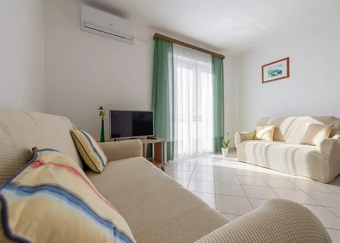 Apartament Anamarija - One Bedroom With Balcony - 4 *